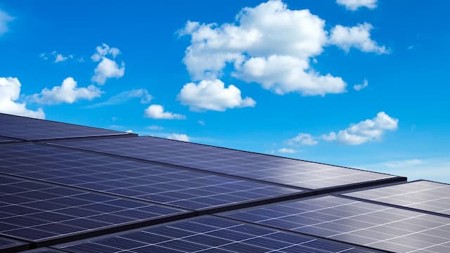 How solar panels work and how long they last